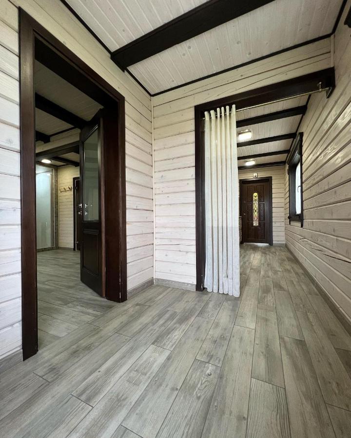 Villa Family House Truskavets Modrychi Exterior photo
